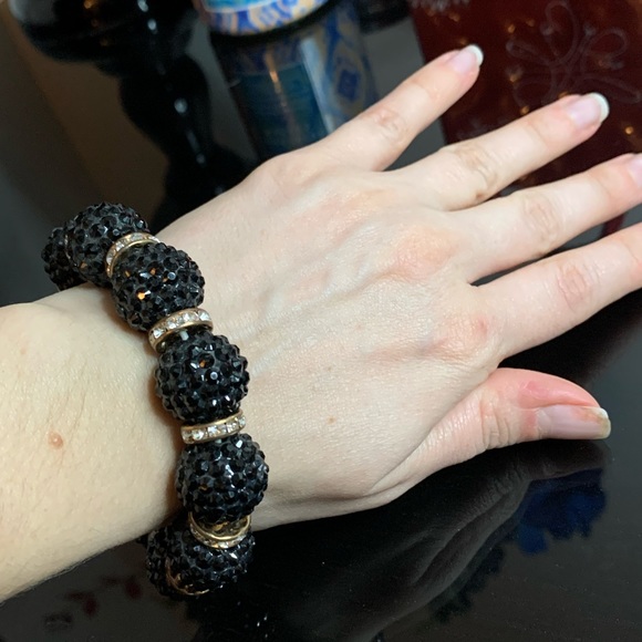 Shiny black bracelet with diamonds💎 - Picture 5 of 7